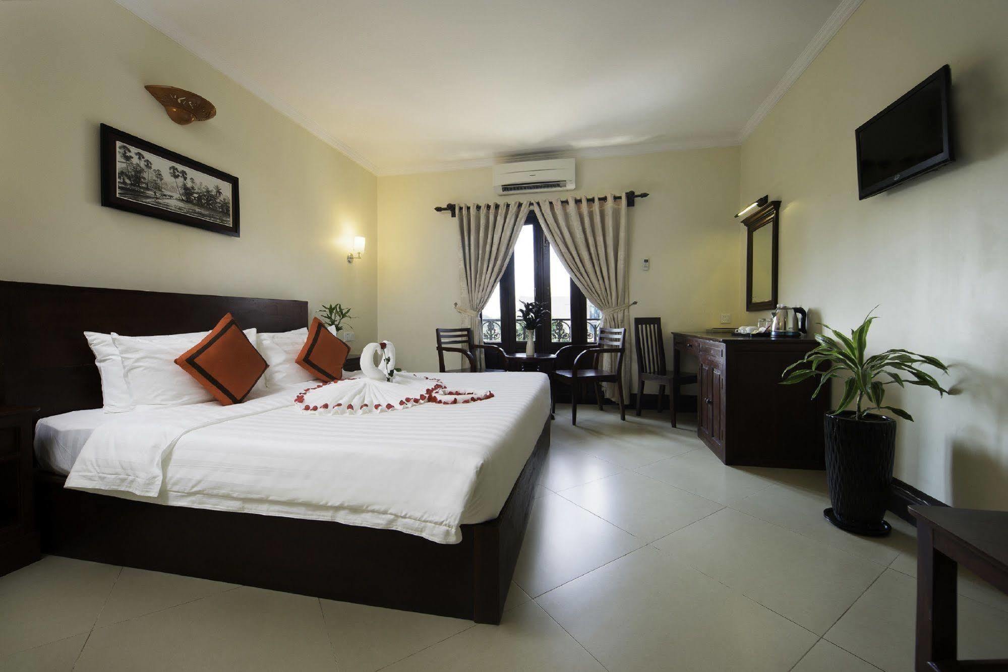 Sovan Mealea Hotel Сиемрип Экстерьер фото