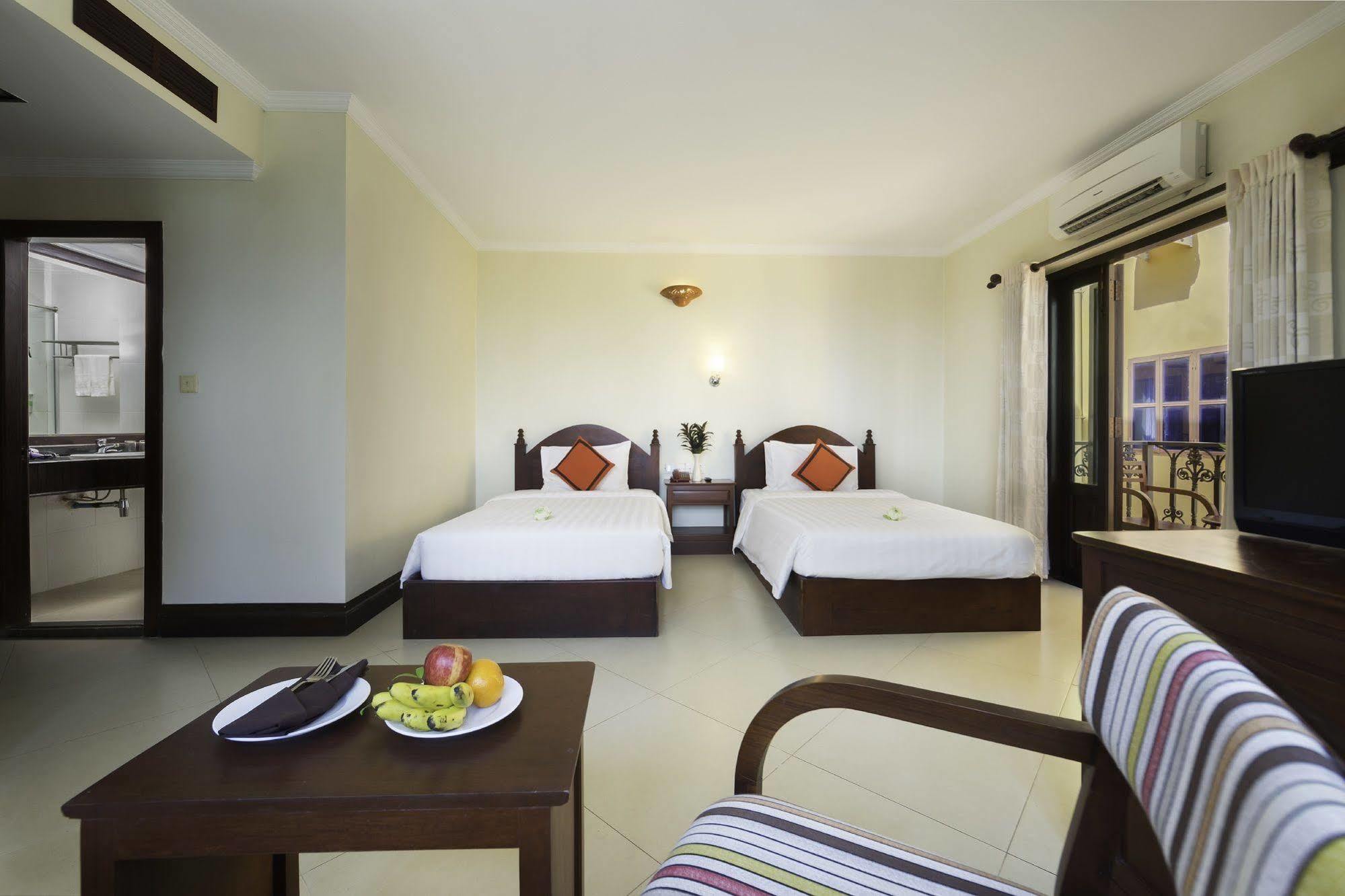Sovan Mealea Hotel Сиемрип Экстерьер фото